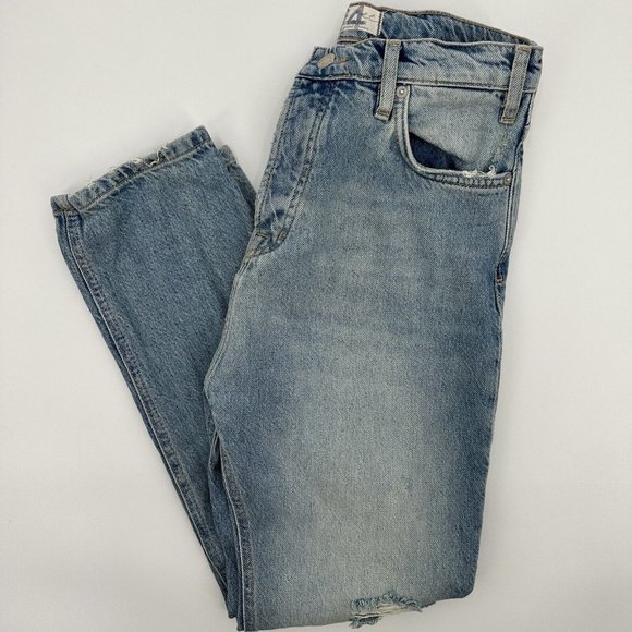 Free People‎ Blue Denim Distressed Ripped Boyfriend Straight Jeans Size 24 - Picture 1 of 12